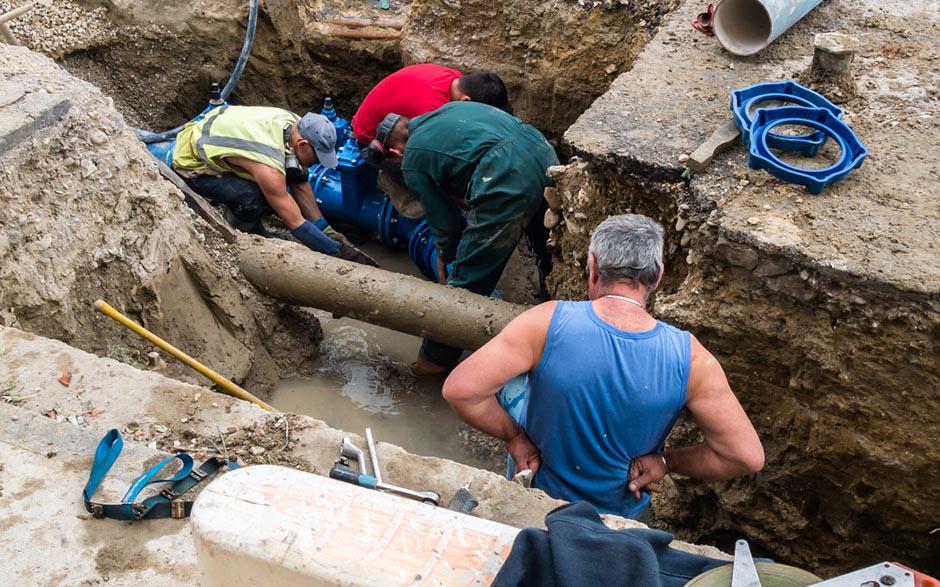 comment déboucher une toilette sans siphon Drancy