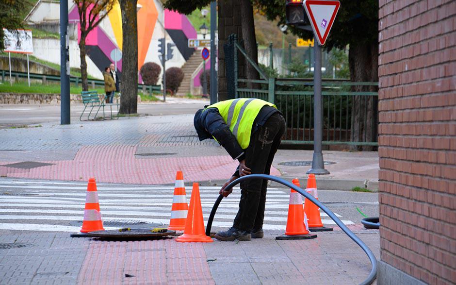 comment déboucher une toilette sans siphon Drancy